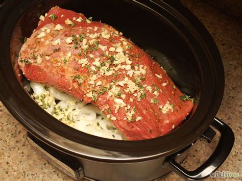 The first recipe we have for you today is an easy to make one but it takes a bit longer to cook to turn after they are seasoned well, place them in a slow cooker and add the sliced onion, ½ cup of water bouillon and dill. Cook Eye of Round Roast | Round steak recipes, Slow cooker ...