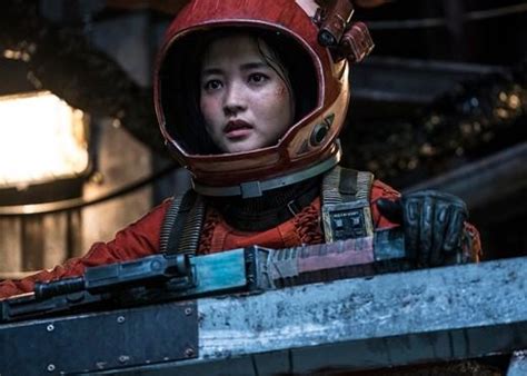 또 이성민 박해준 김유정이 나선 '제8일의 밤'이 7월 공개를 앞두고 있다. '승리호' 감독 "김태리, 동물적 본능으로 연기하는 경이로운 배우"