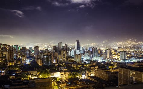 Fondos De Pantalla Medellín República De Colombia La Ciudad De Noche