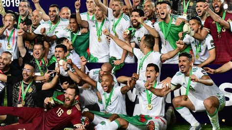 Avec france football, suivez l'actualité; CAN-2019. En fête, l'Algérie championne d'Afrique 29 ans ...