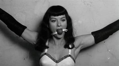 the notorious bettie page 2005
