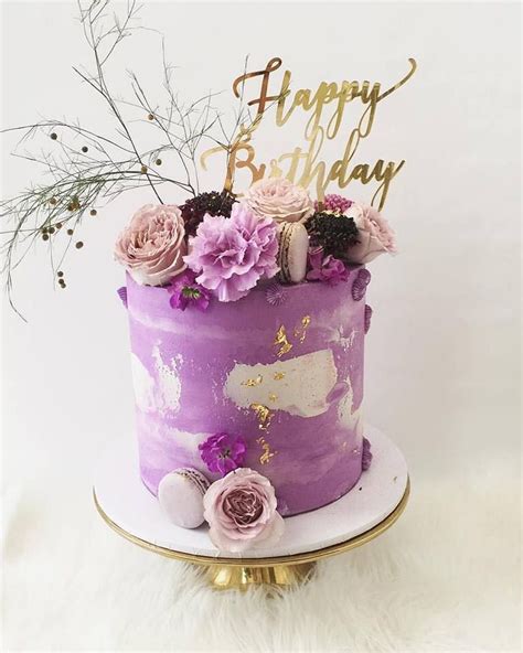Dreamy Purple Cake Created By My Super Talented Gal Trish Enchantedfigcakes Purple Cakes