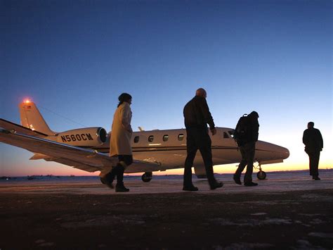 How To Get A Cheap Seat On A Private Jet - Business Insider