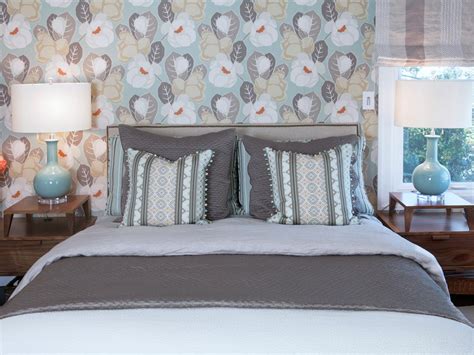 Gray Bedroom With Floral Wallpapered Accent Wall Hgtv