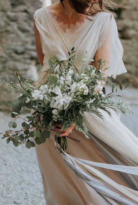 20 Best Lush Greenery Wedding Bouquets Ideas For 2018