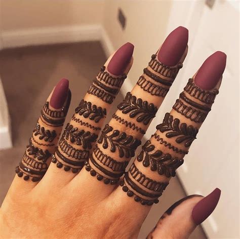 Pin By Manshura Aiman On Mehndi Deigns Finger Mehendi Designs