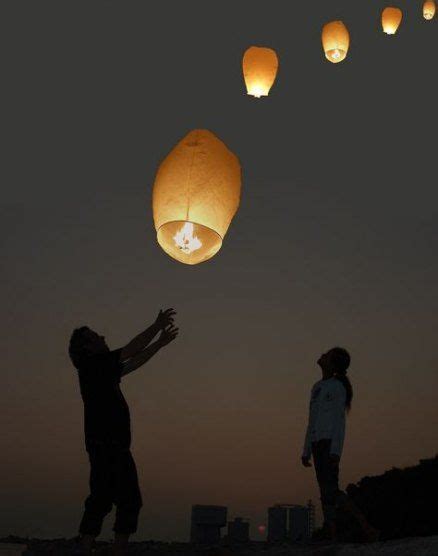 You can also use them to sail garden art or candles on a summer evening. Diy paper lanterns floating beautiful 70 Ideas for 2019 | Sky lanterns, Floating lanterns, Lanterns