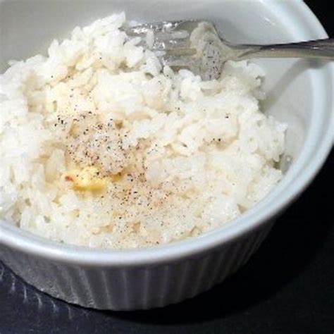 If you don't have a bamboo steamer, a rice cooker with a steaming basket whether you make them from scratch or buy them frozen from the market, they're usually steamed in a bamboo steamer. Simple Steamed Rice (Rice Cooker)