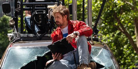 Ryan Goslings The Fall Guy Stunts May Rival Tom Cruises Iconic Tricks