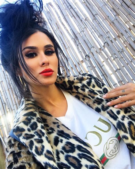 Brittany Furlan Lee I Absolutely Love Her Brittany Furlan Style
