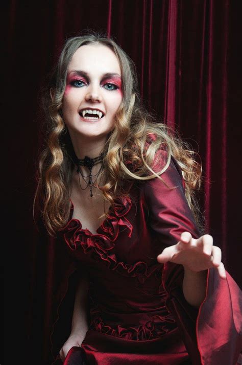 Draculas Bride 3 By Youji Hime On Deviantart Vampire Girls Female