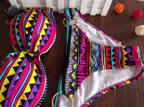 Colorful Print Bikini Swimsuit On Luulla