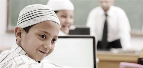 شعر للعشاق, شعر للعشاق الحب, شعر للعشاق قصير, شعر للعشاق المجروحين, شعر للعشاق حزين, شعر للعشاق حالات واتس, شعر الاصمعي يامعشر العشاق, شعر غزل العشاق, شعر على العشاق, عيد العشاق شعر, شعر العشاق موسيقى جزائرية مع شعر جزائري روووووعة. شعر مضحك للمدرسة - موضوع