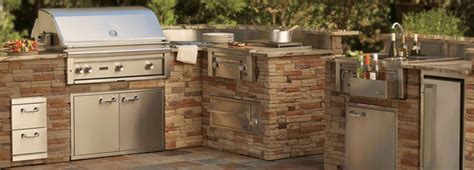 Special price medina river outdoors 67 jumbo smoker/grill combo sale price under $ 649.00, ship fast! Lynx vs Sedona Professional BBQ Grills (Reviews/Ratings ...