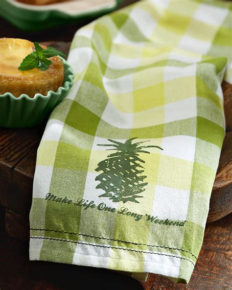 Need some new tea towels for your kitchen and want a huge range of tea towels to choose from? Pineapple Plaid Kitchen Towel | Dish towels, Pineapple ...