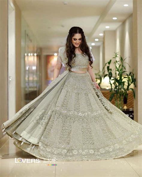 15 Stunning Engagement Dress For Indian Bride Ideas To Look