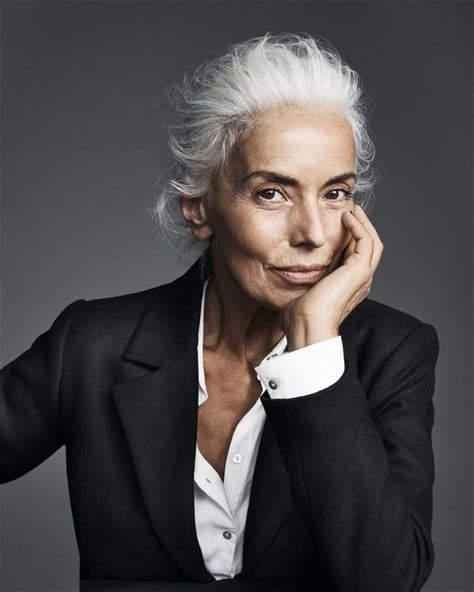Yazemeenah Rossi Model Going Gray Gracefully Aging Gracefully
