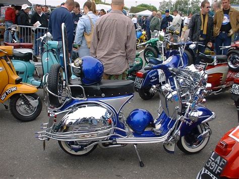 Mod Scooters 60s Style Vintage Vespa And Lambretta Scooters Classic