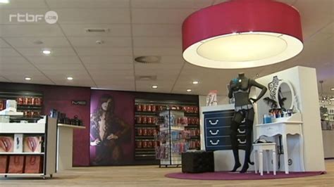 le plus grand magasin érotique women friendly d europe est en belgique rtbf be