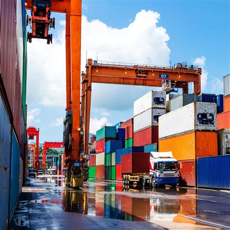 Ports And Shipping The Need For Solutions That Cross Lines Mckinsey
