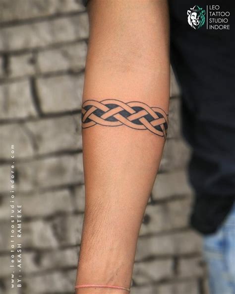 Armband Tattoos With Names