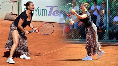 Hülya Avşar yırtmaçlı elbisesiyle tenis turnuvasında İzle