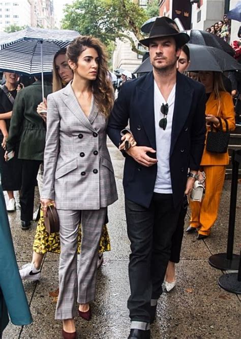 Eine modelkarriere baute er sich mit. Wann Hat Ian Somerhalder Geburtstag - Best Trend ...