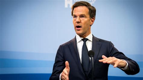 Mark rutte is the first prime minister to acknowledge the netherlands' role in persecuting jews. Mark Rutte reageert op nep-Rutte | NU - Het laatste nieuws ...