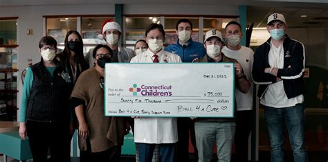 Years after graduating, West Hartford high school friends' nonprofit