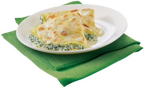 Preparazione pulire gli spinaci sotto acqua corrente e lessarli in acqua bollente con un pizzico di sale. Crespelle Ricotta e Spinaci - Viva la Mamma Beretta ...