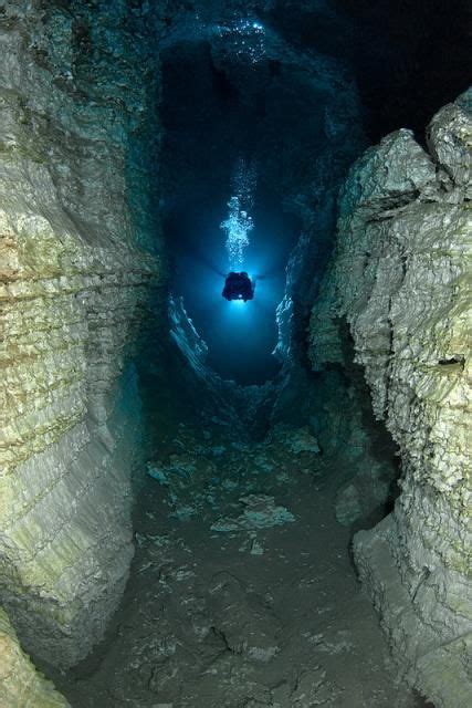 Largest Underwater Gypsum Cave In The Worldi Cant Believe How Clear