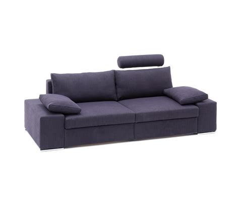 Set up by vocal leader james sills as a response to global self isolation during the coronavirus outbreak, the sofa. CLUB COUCH - Sofas from die Collection | Architonic