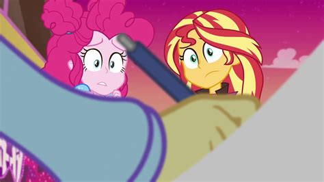 Safe Screencap Character Pinkie Pie Character Sunset Shimmer Equestria Girls