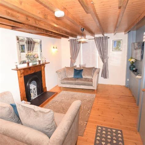 Holiday cottages in aberaeron from budget cottge accommodation to 5 star luxury we list hundreds of places to stay with maps, photo's and places of interest nearby. Aberaeron Holiday Cottage - Aberaeron Performance Welsh Cobs