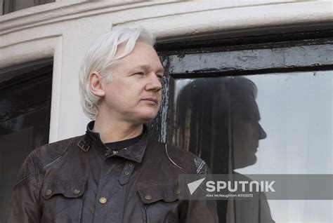 Swedens Prosecutors Drop Investigation Into Assange Case Sputnik