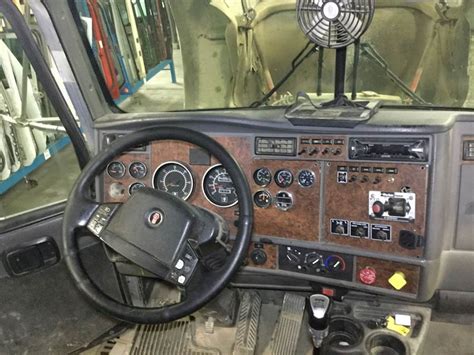 2006 Kenworth T800 Dash Assembly For Sale Sioux Falls Sd 24801918