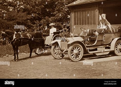 Horse Car Old Hi Res Stock Photography And Images Alamy