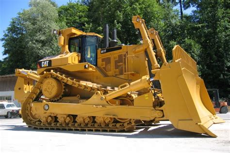 Rc raupe s 100 beim testen zum tiefenpflügen. Baumaschinenbilder.de - Forum | Caterpillar | CAT D11 T