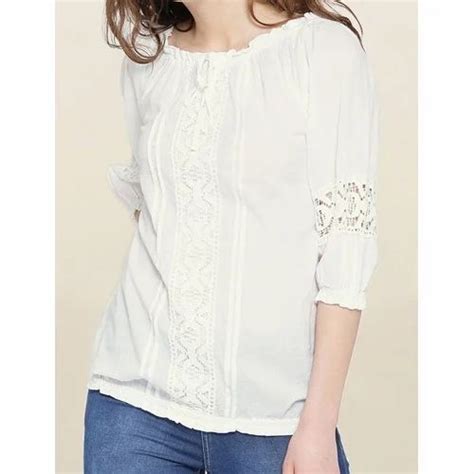 Cotton 34th Sleeve White Ladies Top Size S M And Xl At Rs 110piece