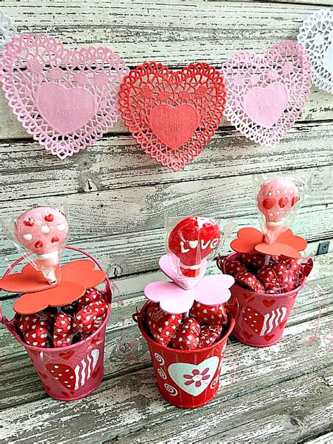 Artsy Vava Blooming Valentines With Oriental Trading Company