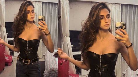 Disha Patanis Latest Mirror Selfie Will Make Your Jaw Drop Hindi