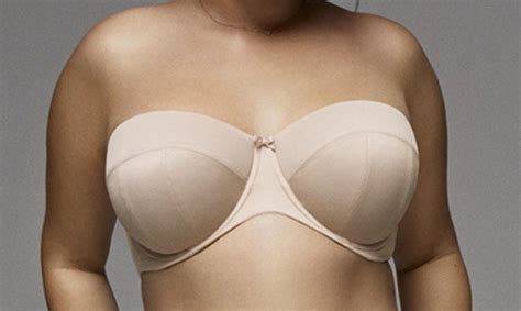 Best Strapless Bra For DD Cup 2023 Buyers Guide Best Pasties