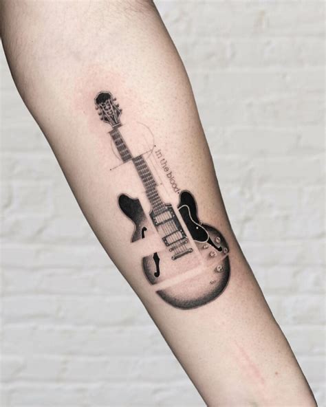 11 Simple Guitar Tattoo Designs That Will Blow Your Mind Alexie