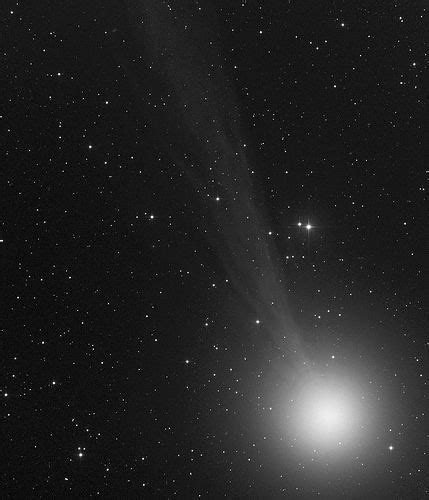 Comet C2014 Q2 Lovejoy 2014 December 30 By Astronut2007