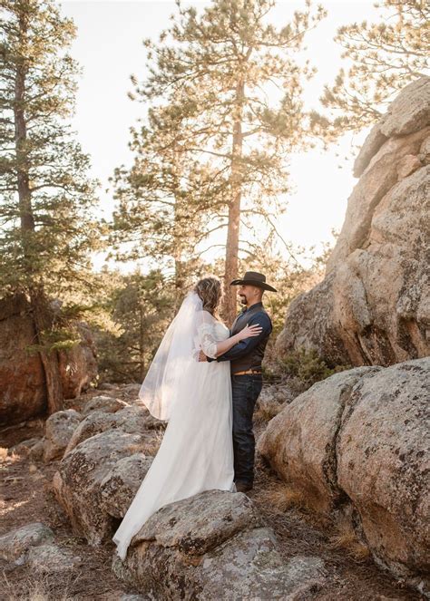 Colorado Intimate Wedding Colorado Elopement Photographer Intimate Wedding Photographer