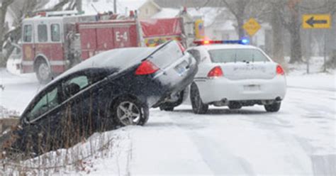 Major Snow Storm Slams Midwest At Least 4 Dead Cbs News