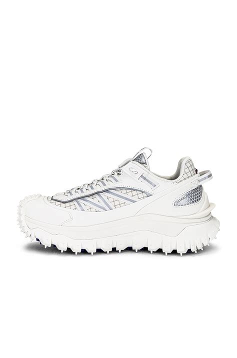 Moncler Ibex Low Top Sneaker In White Fwrd