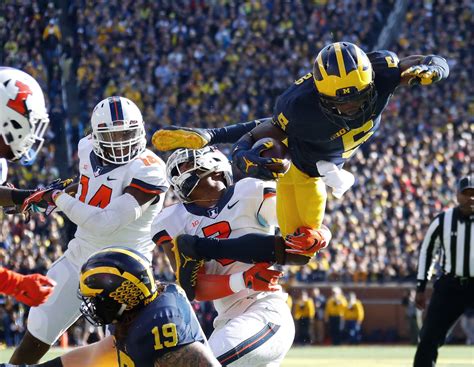 Michigans Jabrill Peppers Has Many Positions And A Singular Role The New York Times