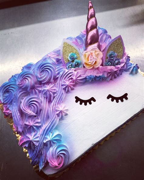 Alternative to a layered round unicorn cake | Unicorn birthday cake
