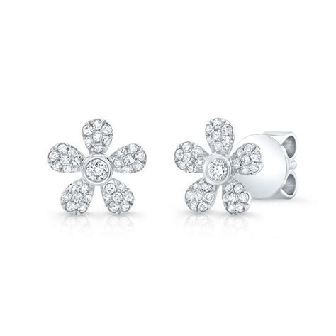 14kt White Gold Diamond Daisy Flower Stud Earrings